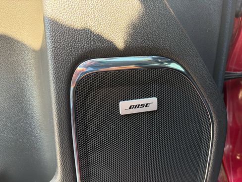 Used 2015 GMC Sierra 2500 Denali w/ Suspension Package, Off-Road image 25