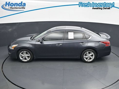 Used 2013 Nissan Altima 2.5 SL w/ 2.5 Moonroof Pkg FWD image 21