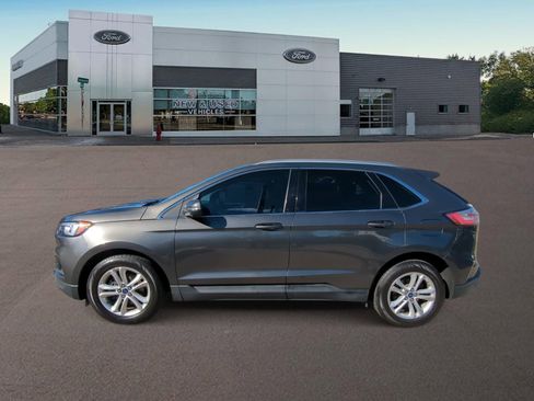 Used 2019 Ford Edge SEL w/ Equipment Group 201A image 6