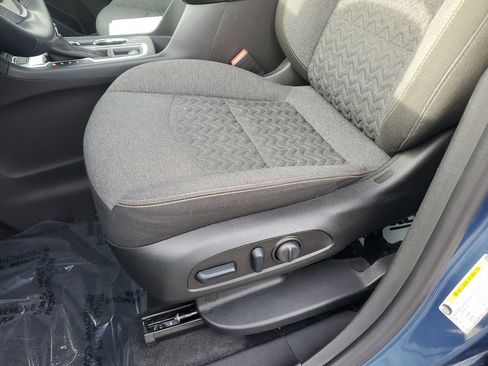 Used 2024 Chevrolet Equinox LT AWD/4WD image 14