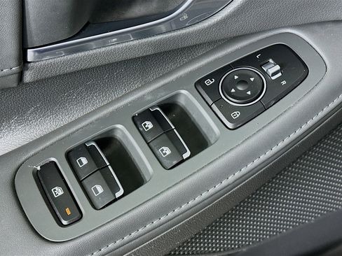 Used 2021 Hyundai Sonata Limited image 15