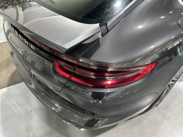 Used 2017 Porsche Panamera 4S AWD/4WD image 26
