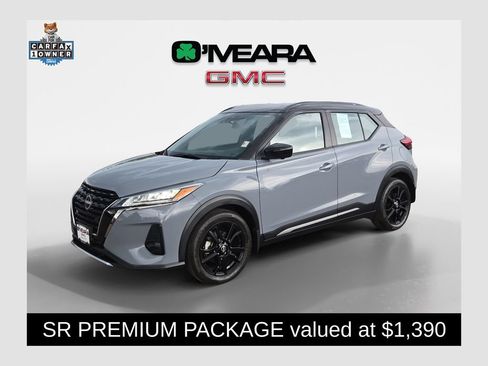 Used 2023 Nissan Kicks SR w/ SR Premium Package FWD image 1