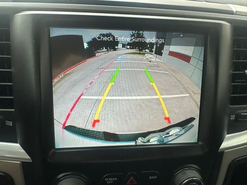 Used 2016 RAM 2500 SLT AWD/4WD image 38