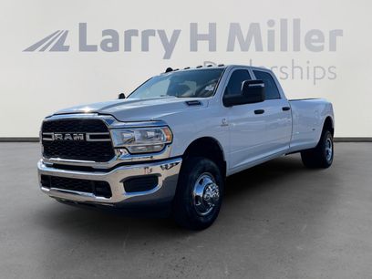 Used 2024 RAM 3500 Tradesman w/ Chrome Appearance Group