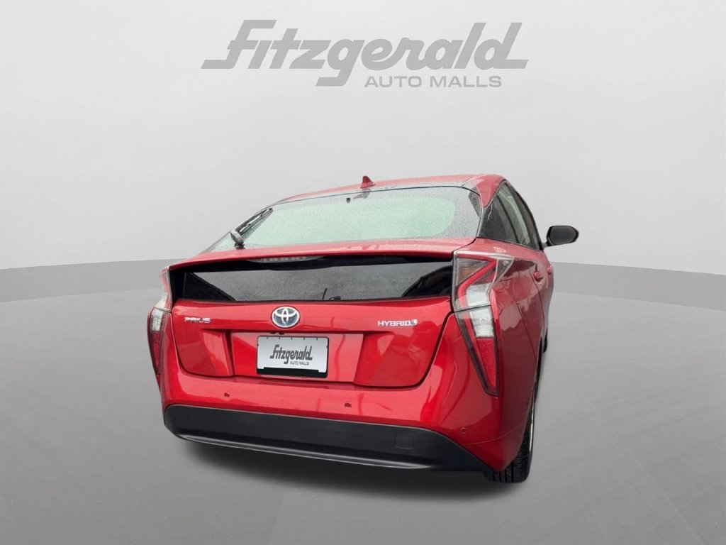 Used 2018 Toyota Prius Two w/ Prius Two Safety Plus Package FWD image 8