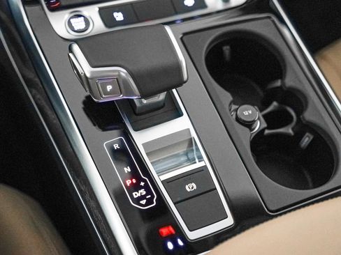 New 2026 Audi Q7 3.0T Premium image 16