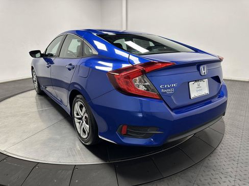 Used 2018 Honda Civic LX image 9