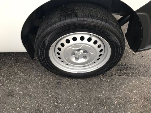 Used 2021 RAM ProMaster City Tradesman w/ Window Group 09 image 32