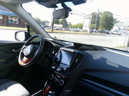 Used 2023 Subaru Forester Sport image 26