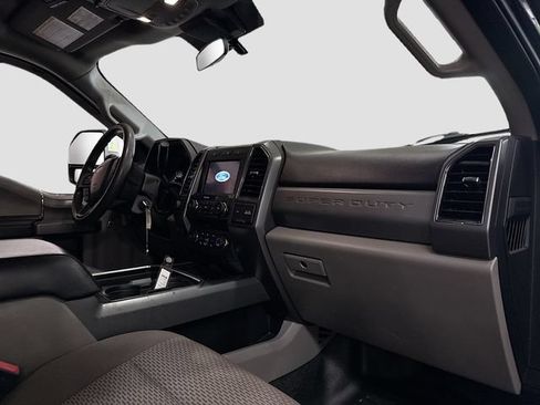 Used 2020 Ford F250 XLT w/ Tremor Off-Road Package AWD/4WD image 28