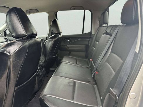 Used 2017 Honda Ridgeline RTL-T image 12