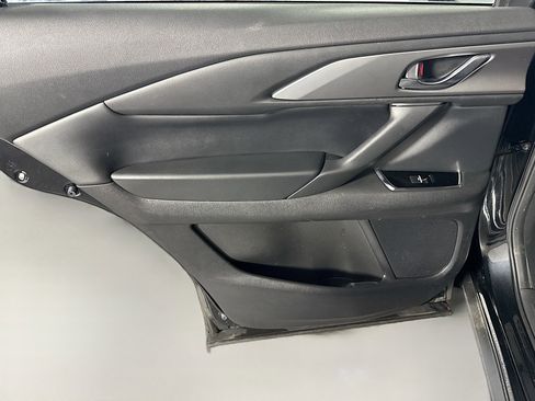 Used 2023 MAZDA CX-9 Touring image 26