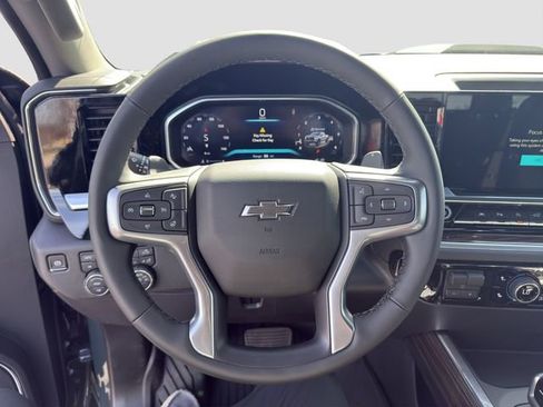 New 2026 Chevrolet Silverado 1500 LT Trail Boss w/ LT Trail Boss Premium Package AWD/4WD image 10