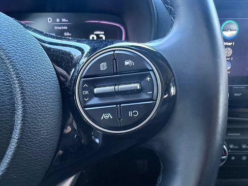 Used 2023 Kia Soul EX FWD image 16