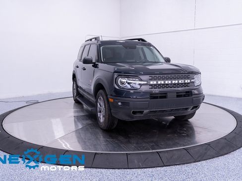 Used 2023 Ford Bronco Sport Badlands image 3