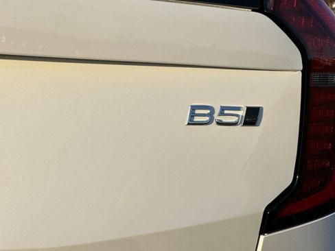 New 2026 Volvo XC90 B5 Plus w/ Protection Package image 26