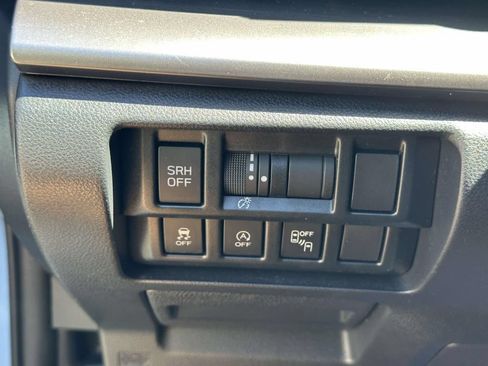 Used 2023 Subaru Crosstrek 2.5i Limited w/ Popular Package #2 AWD/4WD image 31