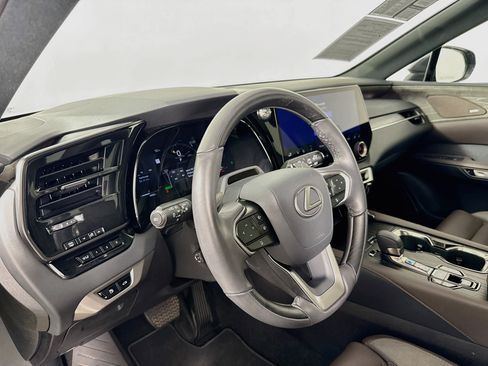 Certified 2025 Lexus RX 350 w/ Convenience Package AWD/4WD image 9