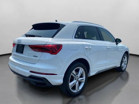 Used 2022 Audi Q3 2.0T Premium w/ Convenience Package image 10