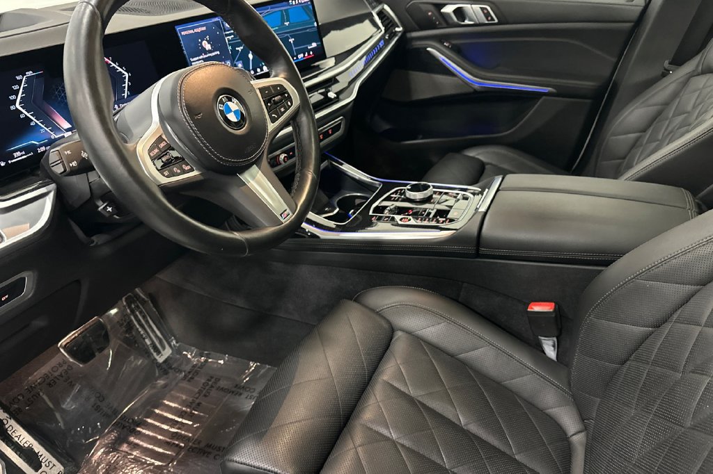 Certified 2024 BMW X7 xDrive40i w/ M Sport Package AWD/4WD image 10