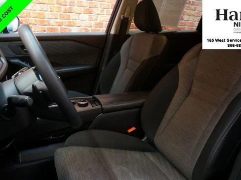 Certified 2021 Nissan Rogue SV image 10