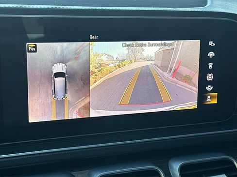 Used 2022 Mercedes-Benz GLS 450 GLS 450 image 23