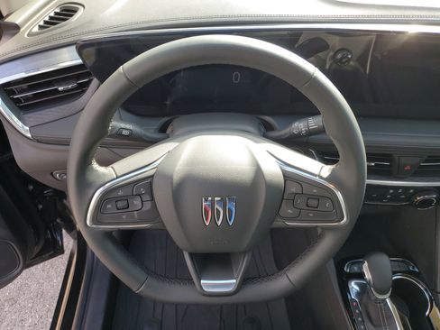 Used 2025 Buick Encore GX Sport Touring image 22