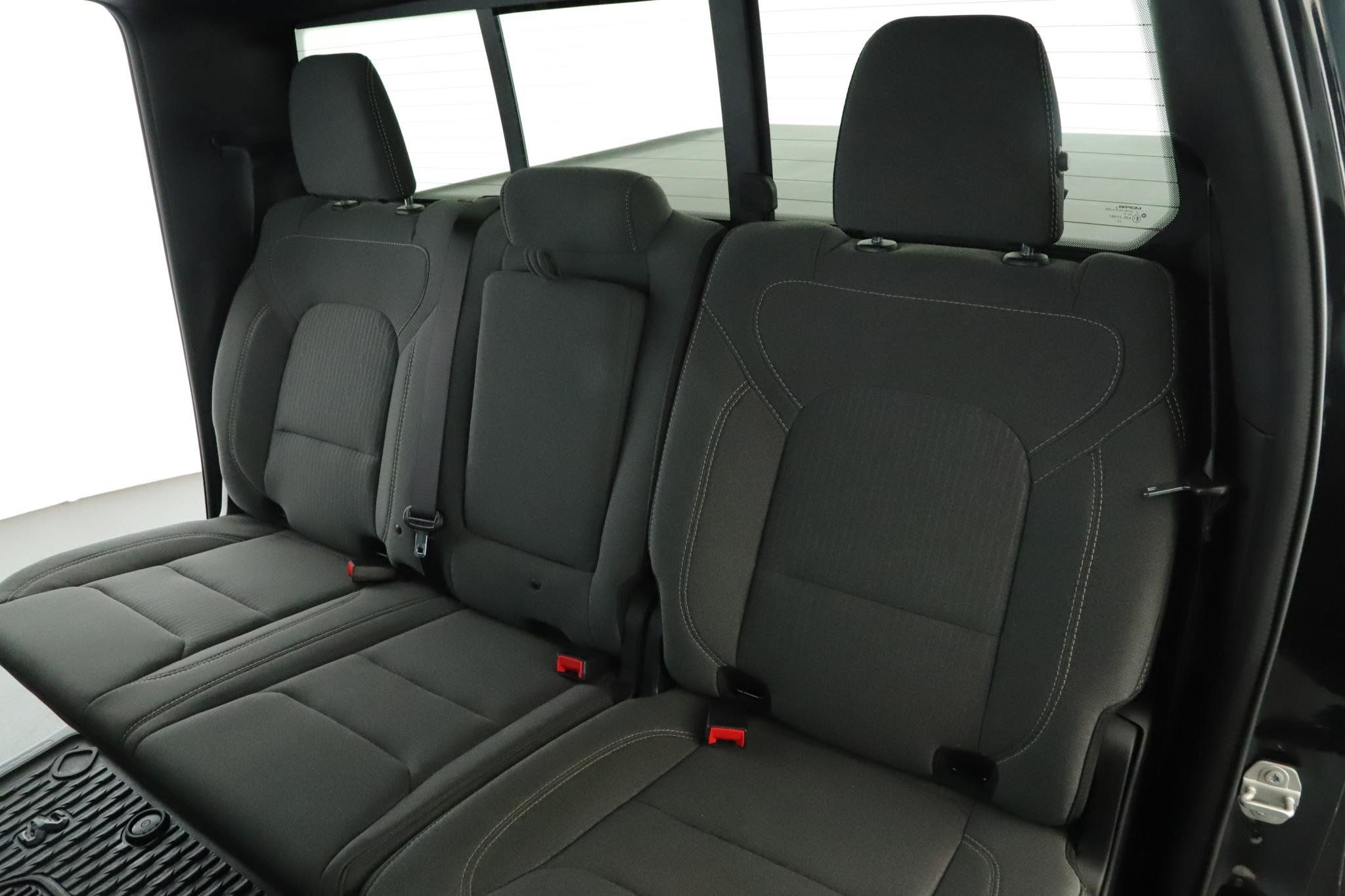 Used 2023 RAM 1500 Big Horn AWD/4WD image 5