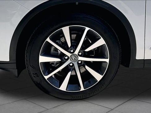 Certified 2026 Acura MDX SH-AWD w/ Technology Package image 11