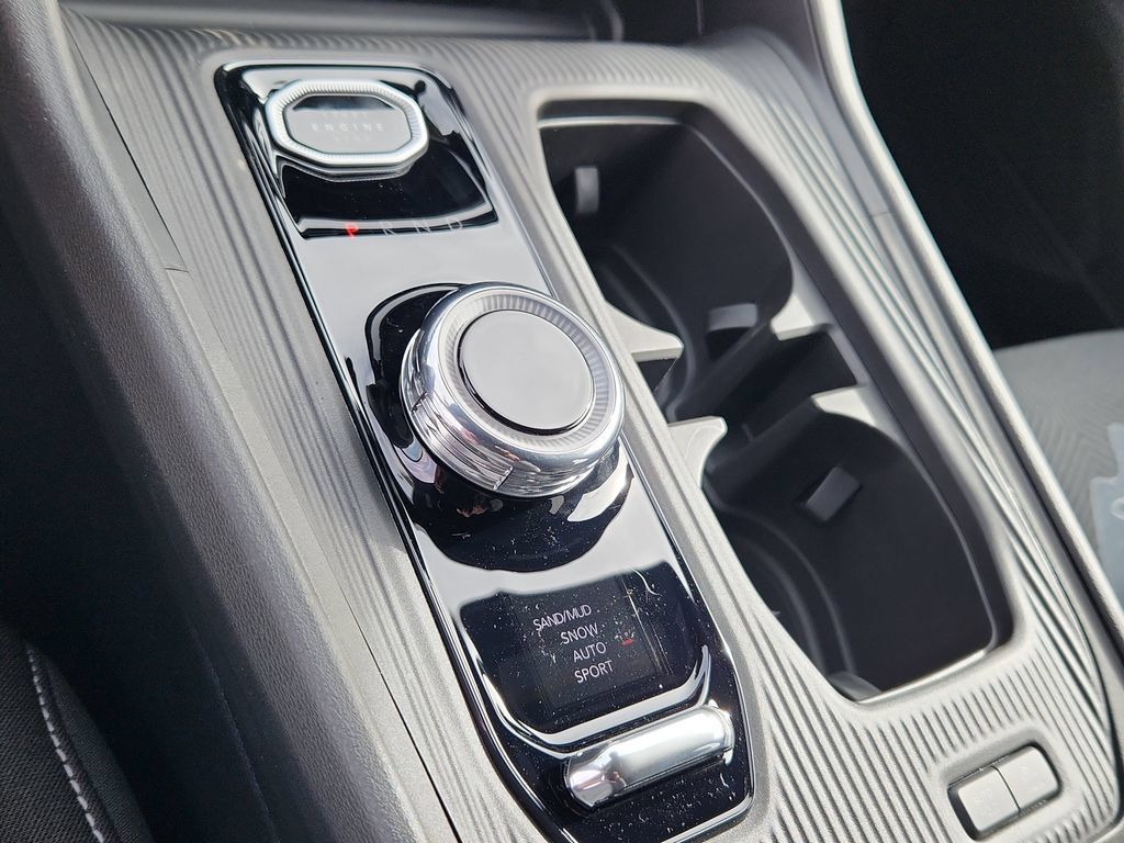 New 2026 Jeep Cherokee Laredo AWD/4WD image 13