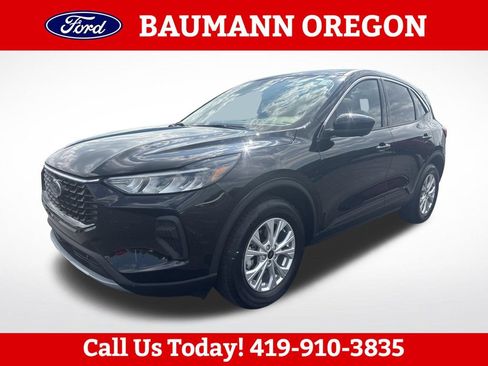 Used 2023 Ford Escape Active w/ Tech Pack #2 AWD/4WD image 8
