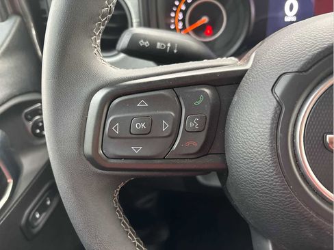 Used 2025 Jeep Wrangler Unlimited Sport AWD/4WD image 24