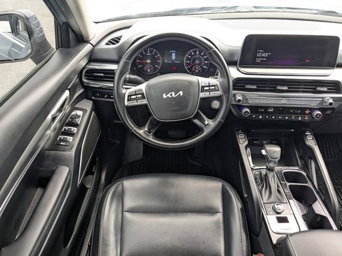 Used 2022 Kia Telluride S AWD/4WD image 15