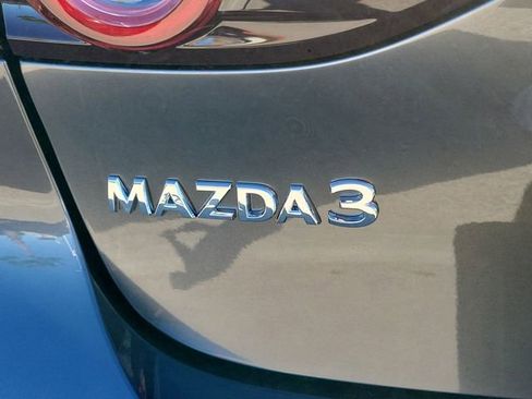 New 2026 MAZDA MAZDA3 2.5 S Hatchback w/ Premium Pkg FWD image 23