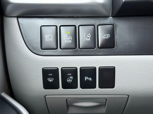 Used 2016 Toyota Highlander Limited Platinum image 31