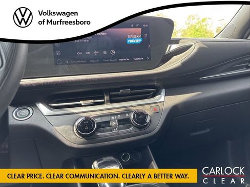 Used 2024 Buick Envista Preferred image 21