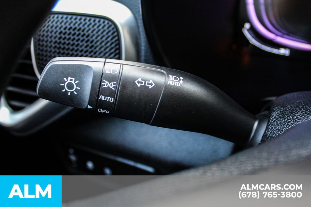 Used 2025 Kia Soul LX w/ LX Technology Package FWD image 27