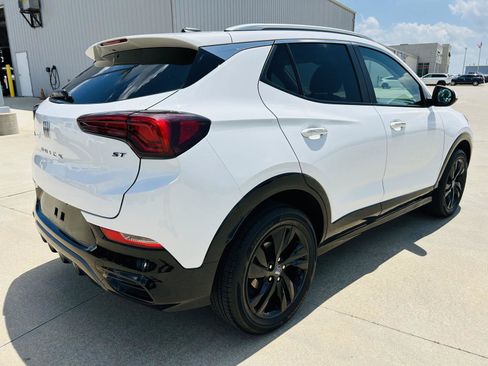 Used 2024 Buick Encore GX Sport Touring AWD/4WD image 35
