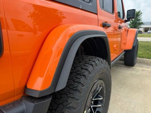 New 2026 Jeep Wrangler Unlimited Rubicon w/ Xtreme 35 Tire Package AWD/4WD image 13