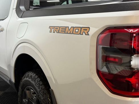 Certified 2025 Ford Maverick Tremor image 18