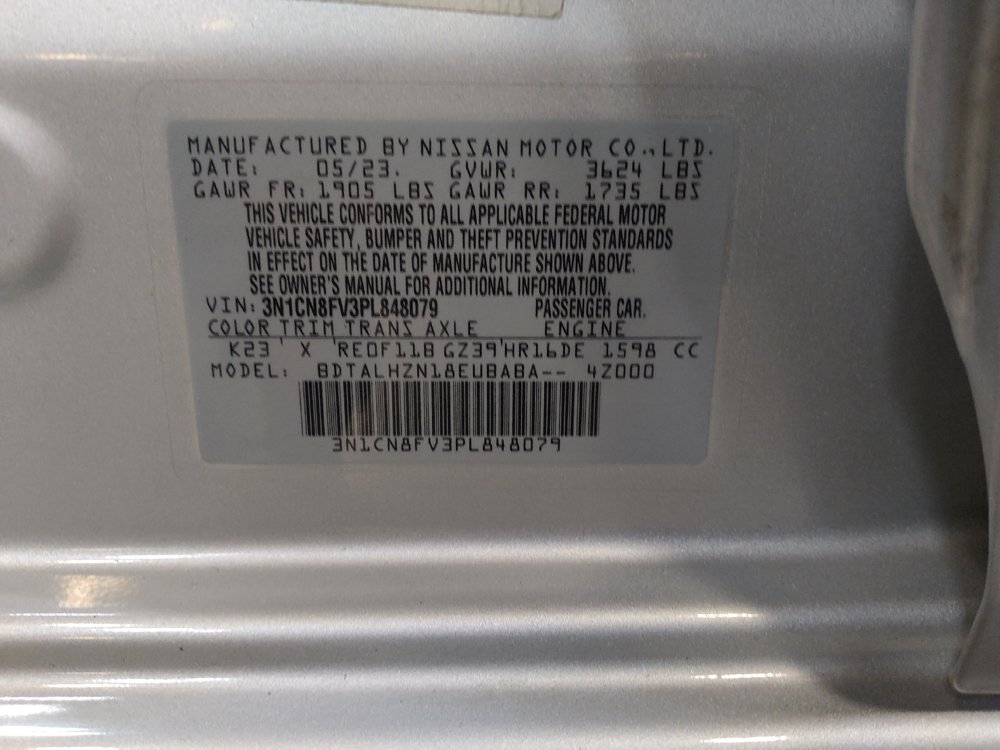 Used 2023 Nissan Versa SR w/ Trunk Package FWD image 33