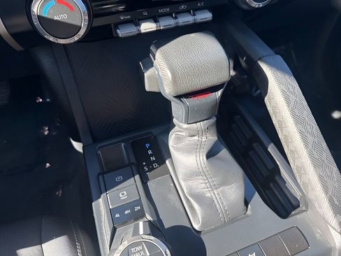 Used 2024 Toyota Tacoma TRD Off-Road image 16