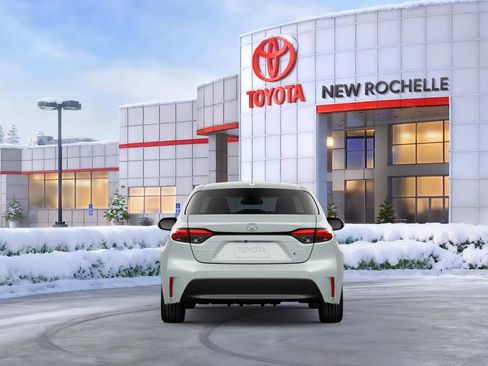 New 2026 Toyota Corolla XLE image 8