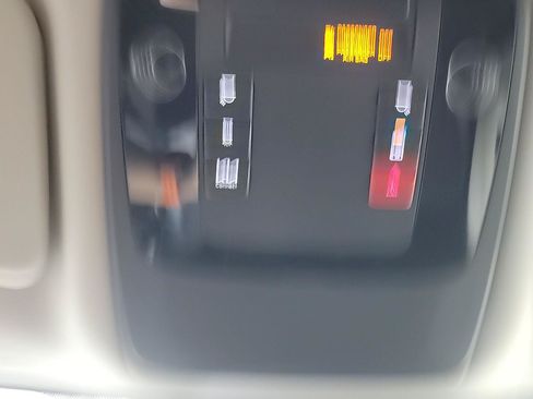 Certified 2024 Kia Carnival SX FWD image 39