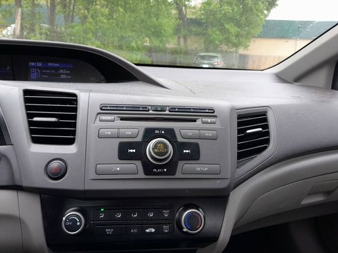 Used 2012 Honda Civic LX image 23