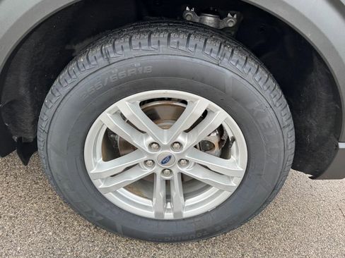 Used 2022 Ford Explorer XLT w/ Class IV Trailer Tow Package image 7