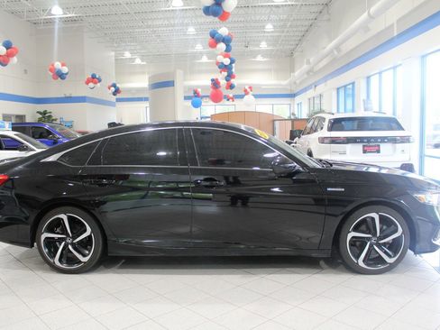 Certified 2022 Honda Accord Sport image 36