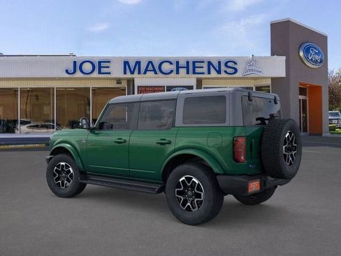 New 2025 Ford Bronco Outer Banks image 6