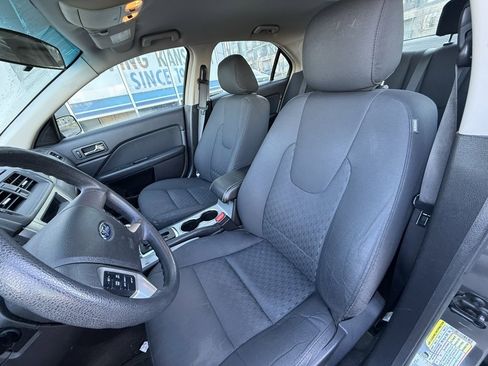 Used 2012 Ford Fusion SE image 9